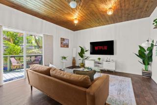 Zen Beach House, Steps From Atlantic Ave And Beach - 8