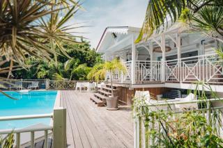 Family villa Iguana Home with pool - 300 m from the beach - 5