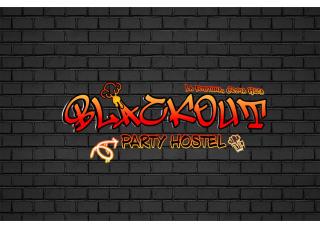 Blackout Hostel - 9