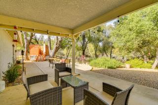 Private Lake, Hot Tub and EV Charger Mariposa Home! - 1