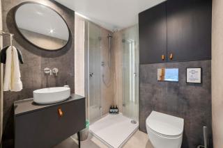 'The Bear Dome' with Barrel Hot Tub in Franklin - 1