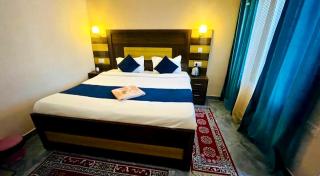 Geetanjali Palace Hotel & Restaurant - 9