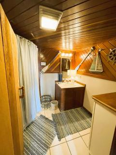 Historic Sadie's Log Cabin - 5