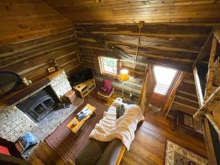 Historic Sadie's Log Cabin - 3