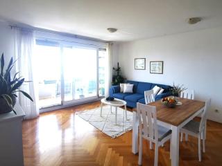 Seaside Oasis Split - 9