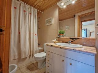 Chimenea, cama grande y vistas- Escapada romántica perfecta - Falcó 16 - 1