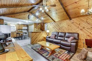 Lake Access and Hot Tub! Serene Rockbridge Cabin - 4