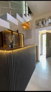 Emerald harbour apartments - 8