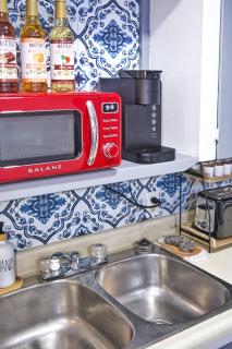 1BR Backyard Bliss - Apt 6 - 4