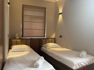 Maiden Tower Apartment - 7