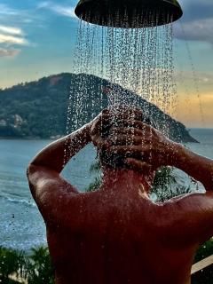 Casa 4 suítes - Vista para Barra do Sahy - 1