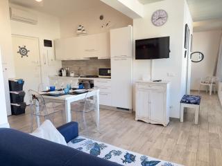 Alassio Centre, Ideal for Families - 3