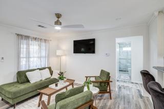 Walk to Cultural District Fort Worth Home with Yard - 5