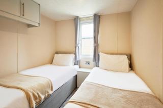 Lucas Lodge with Hot Tub - 2