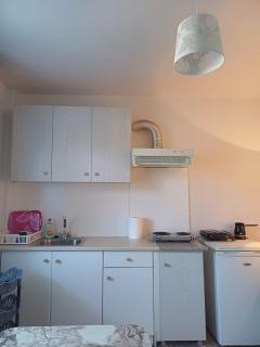 Marys Home Eretria - 9