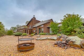 Lake Eufaula Cabin with Dock at Nine Marina - 7