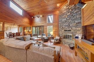 Lake Eufaula Cabin with Dock at Nine Marina - 5