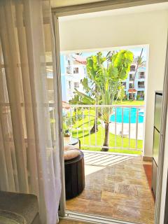 Madonna Pool Beach los Corales - 5