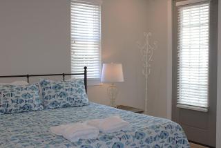 410B The King Neptune House - 1