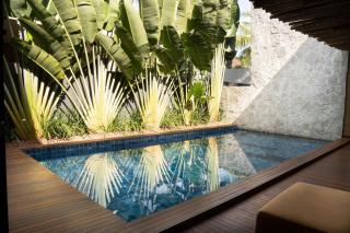 Casa com Ofurô, Piscina Aquecida e Cozinheira - 1