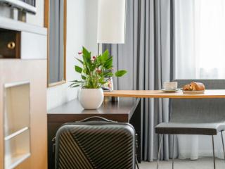 Novotel Glasgow Centre - 1