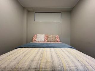 Exquisite cottage with a sea view and a sky tower - 8