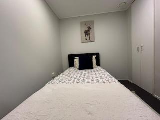 Exquisite cottage with a sea view and a sky tower - 1