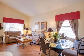 Sunny Villa with Lanai 17 Mi to Disney! - 6