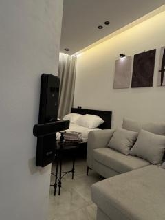 Luxury studio with smart self check-in أستديو راقي بدخْول ذاتي حي الصحافة - Riad - 2