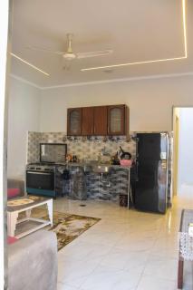 Alhadi Guest house - 1