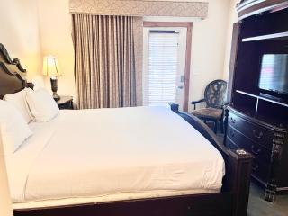 Cozy Zermatt 2BR 2BA Villa with Pool & Kitchen -8385 - 5