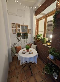 City Hall Old Town Apartment - 5