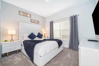 3005PB TOWNHOUSE 5 BEDROOMS & 4 BATHROOMS + POOL - 8