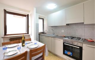 2 Bedroom Stunning Home In Pont-Saint-Martin - 4