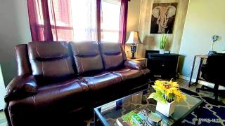 Perfect Combo of Charm & Comfort- 2Bedroom Home - 9