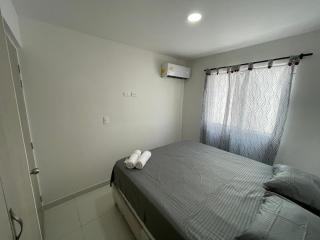 Apto Amplio con Piscina 3 Hab a Pasos del Mar - 2