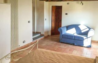 1 Bedroom Nice Apartment In Sant'angelo In Vado - 8