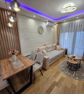 Green Hill Isidorovic Zlatibor - 8