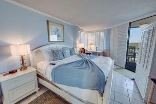 Newly Updated, Exclusive Condo, Spectacular Views! - Myrtle Beach - 7