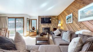 Mammoth Reservations - 4