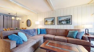 Summit 55 Apartment - 2