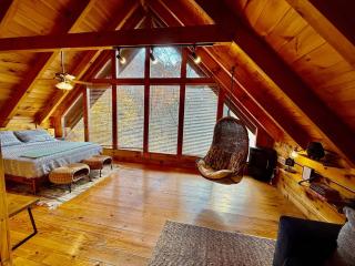 Smoky Mountain Serenity: Elegance in the Smokies - 0