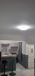 Cozy Peaceful Haven on Hilltop - 3