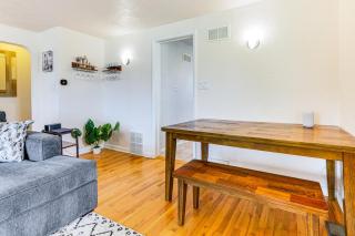 Walk to Old Town Lafayette! Cozy Couples Escape - 3