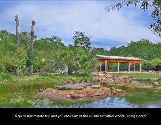 Fully Furnished 3BR and 2BA Gem Near Airport & Mall - 7