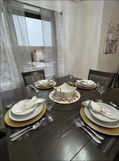 Fully Furnished 3BR and 2BA Gem Near Airport & Mall - 5