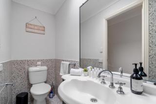 Refined Surfers Paradise Escape with Captivating Night City Views - 1