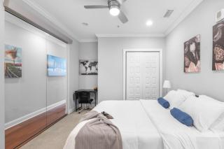 Sleek 1BR with Rooftop Amenities - 9