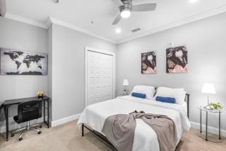 Sleek 1BR with Rooftop Amenities - 1