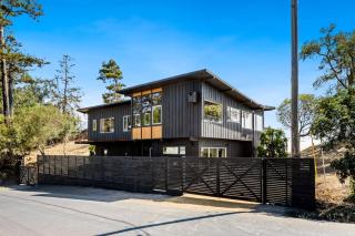 Spectacular Bolinas Oceanfront Retreat - 9